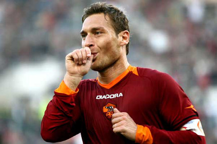 Photo: Roma captain and icon Francesco Totti (Courtesy Forzaitalianfootball.com)