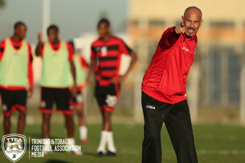 Photo: Trinidad and Tobago head coach Stephen Hart makes a point during a training session in Sao Paulo in June 2014. (Courtesy Allan V Crane/TTFA Media)