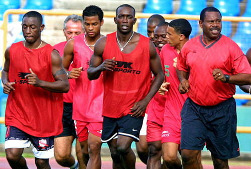 Photo: Trinidad and Tobago coach Zoran Vranes (second from left in background) trains with the National Football Team during the 2002 World Cup qualifying campaign. From left are: Russell Latapy, Brent Rahim, Dwight Yorke, Lyndon Andrews, Carlos Edwards and Wayne Lawson. (Copyright AFP2015/Juan Barreto)