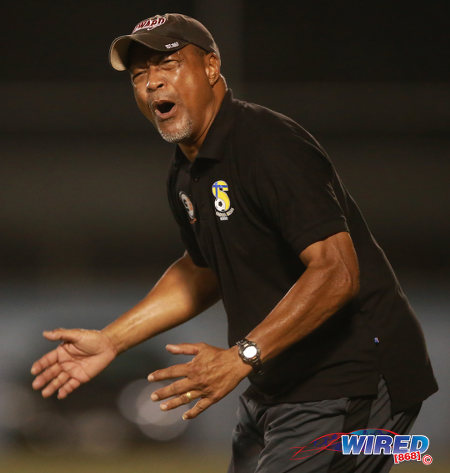 Photo: FC Santa Rosa coach Keith Look Loy reacts to action during his team's 1-0 win over Marabella Family Crisis Centre in 2015/16 CNG National Super League action. (Courtesy Allan V Crane/Wired868