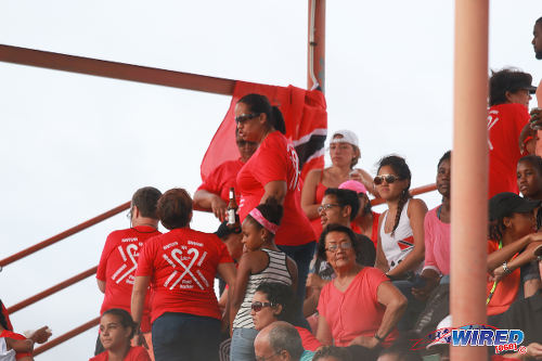 Photo: Hockey fans support the Trinidad and Tobago team in their opening fixture of the 2016 Women's Junior Pan American Championship in Tacarigua on Thursday 21 March 2016. (Courtesy Nicholas Bhajan/Wired868)