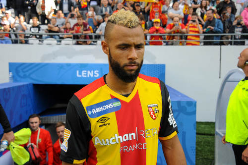 Photo: Lens midfielder John Bostock. (Copyright Butfootball)