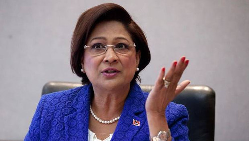 Photo: Trinidad and Tobago Opposition Leader Kamla Persad-Bissessar. Can it be? No, don't tell me...! (Copyright CNC3)