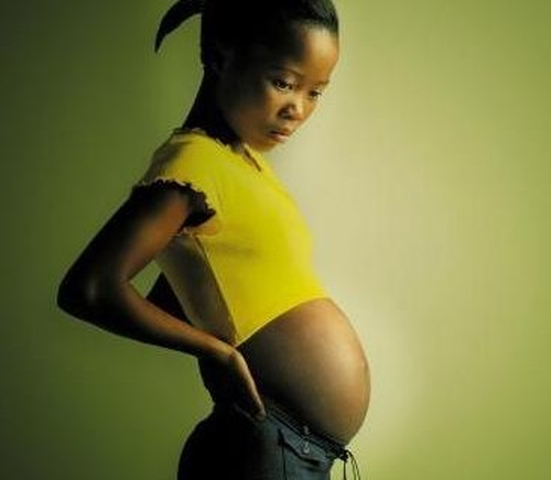 Photo: A pregnant 14-year-old girl.