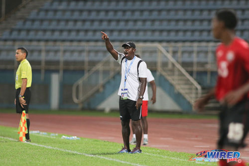 Photo: Trinidad and Tobago National Under-17 coach Russell Latapy (centre) shouts instructions at his players during 2017 Under-17 World Cup qualifying action in Couva on 17 September 2016. Haiti won 2-0. (Courtesy Chevaughn Christopher/Wired868)