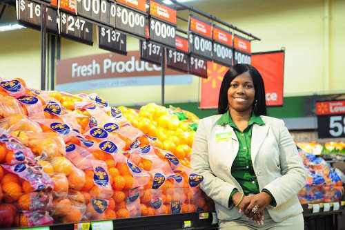 Photo: A grocery manager on the job.